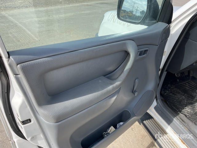 1999 Toyota Land Cruiser HZJ105L-GCMRS SUV - سيارة دفع رباعي: صورة 5 1999 Toyota Land Cruiser HZJ105L-GCMRS SUV - سيارة دفع رباعي: صورة 5
