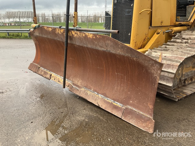 2004 Cat D5N Crawler Dozer - جرافة: صورة 4 2004 Cat D5N Crawler Dozer - جرافة: صورة 4