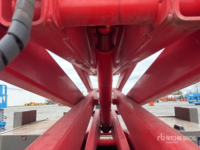 2008 Haulotte H15SX 4x4 Diesel Scissor Lift - رافعة هيدروليكية مقصية: صورة 5 2008 Haulotte H15SX 4x4 Diesel Scissor Lift - رافعة هيدروليكية مقصية: صورة 5