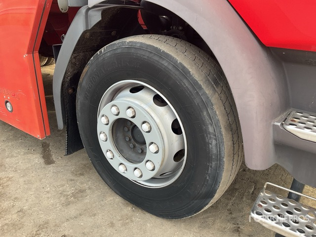 2009 Renault Midlum 280 4x2 C/W 2009 Gimaex 280 Boom Lift Fire Truck - سيارة إطفاء: صورة 5 2009 Renault Midlum 280 4x2 C/W 2009 Gimaex 280 Boom Lift Fire Truck - سيارة إطفاء: صورة 5