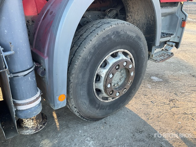 2010 Mercedes-Benz Actros 3341 8x4 Twin-Steer Mixer Truck - خلاطة مع مضخة: صورة 5 2010 Mercedes-Benz Actros 3341 8x4 Twin-Steer Mixer Truck - خلاطة مع مضخة: صورة 5