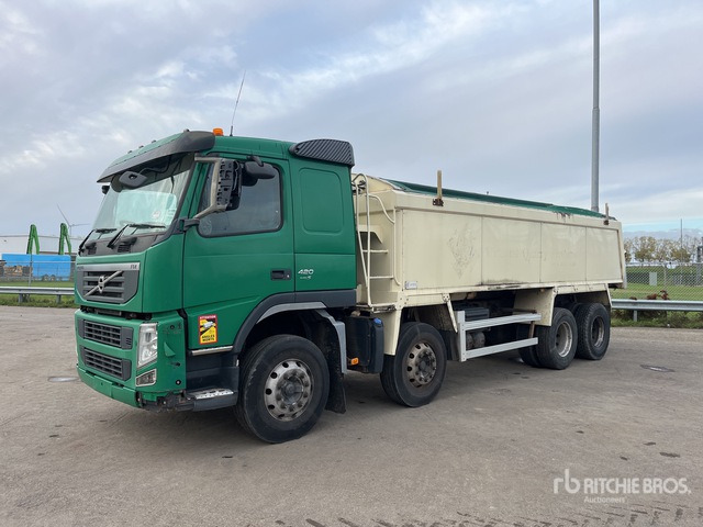 2010 Volvo FM420 8x4 Sleeper Tri/A Dump Truck - شاحنة قلاب: صورة 1 2010 Volvo FM420 8x4 Sleeper Tri/A Dump Truck - شاحنة قلاب: صورة 1