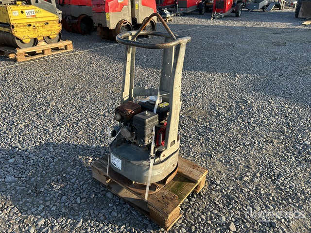 2011 Swepac FR 85 Vibratory Plate Compactor - لوحة اهتزازية: صورة 3 2011 Swepac FR 85 Vibratory Plate Compactor - لوحة اهتزازية: صورة 3