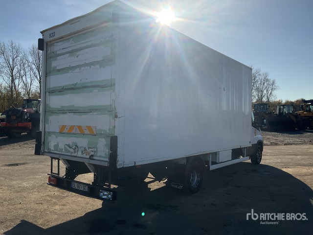 2014 Iveco Daily 65C14N 4x2 Van Truck - شاحنة مقفلة: صورة 3 2014 Iveco Daily 65C14N 4x2 Van Truck - شاحنة مقفلة: صورة 3