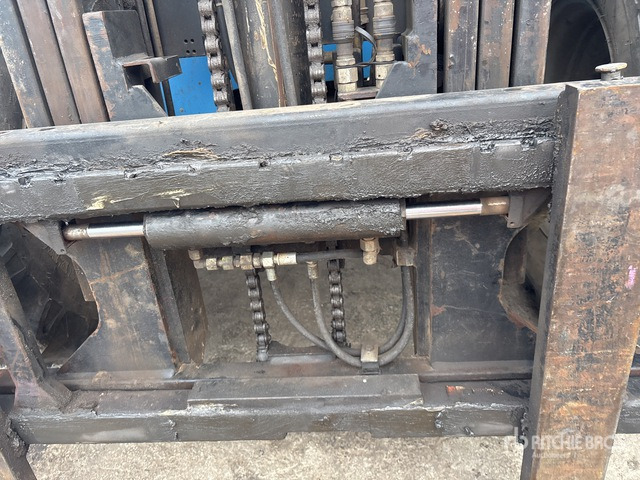 2015 Manitou M30-4 4x4 Rough Terrain Forklift - رافعة شوكية للأرض الوعرة: صورة 5 2015 Manitou M30-4 4x4 Rough Terrain Forklift - رافعة شوكية للأرض الوعرة: صورة 5