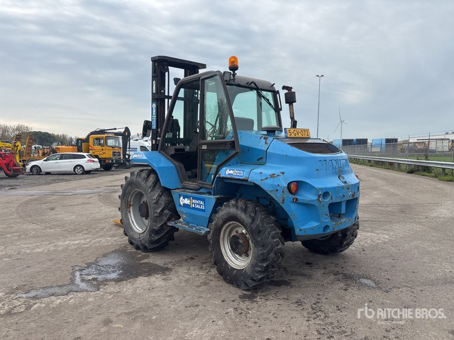 2015 Manitou M30-4 4x4 Rough Terrain Forklift - رافعة شوكية للأرض الوعرة: صورة 4 2015 Manitou M30-4 4x4 Rough Terrain Forklift - رافعة شوكية للأرض الوعرة: صورة 4
