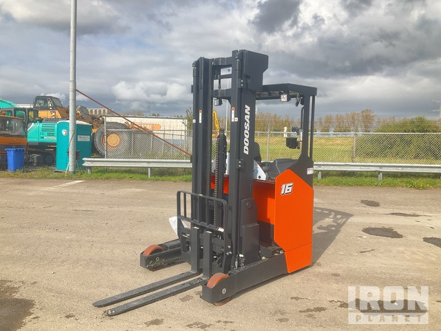 2024 Doosan BR16JW-9 MAST - FFT, MFH 6500, OAL (Unused) Reach Truck - شاحنة مناوِلة: صورة 2 2024 Doosan BR16JW-9 MAST - FFT, MFH 6500, OAL (Unused) Reach Truck - شاحنة مناوِلة: صورة 2