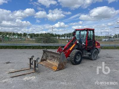 JCB 406 - اللودر بعجل: صورة 1 JCB 406 - اللودر بعجل: صورة 1