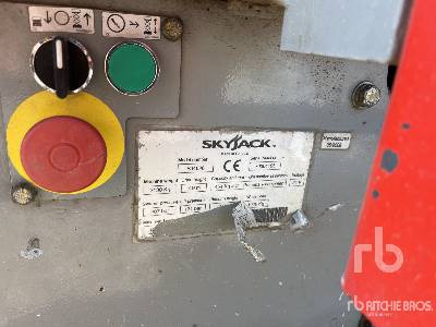 SKYJACK SJ4626 Electric - رافعة هيدروليكية مقصية: صورة 5 SKYJACK SJ4626 Electric - رافعة هيدروليكية مقصية: صورة 5