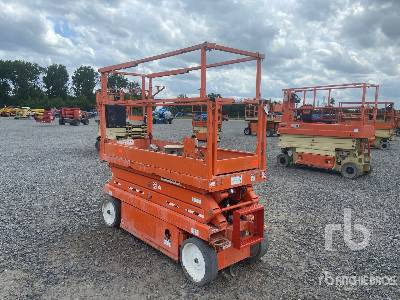 SKYJACK SJIII-3220 Electric - رافعة هيدروليكية مقصية: صورة 4 SKYJACK SJIII-3220 Electric - رافعة هيدروليكية مقصية: صورة 4