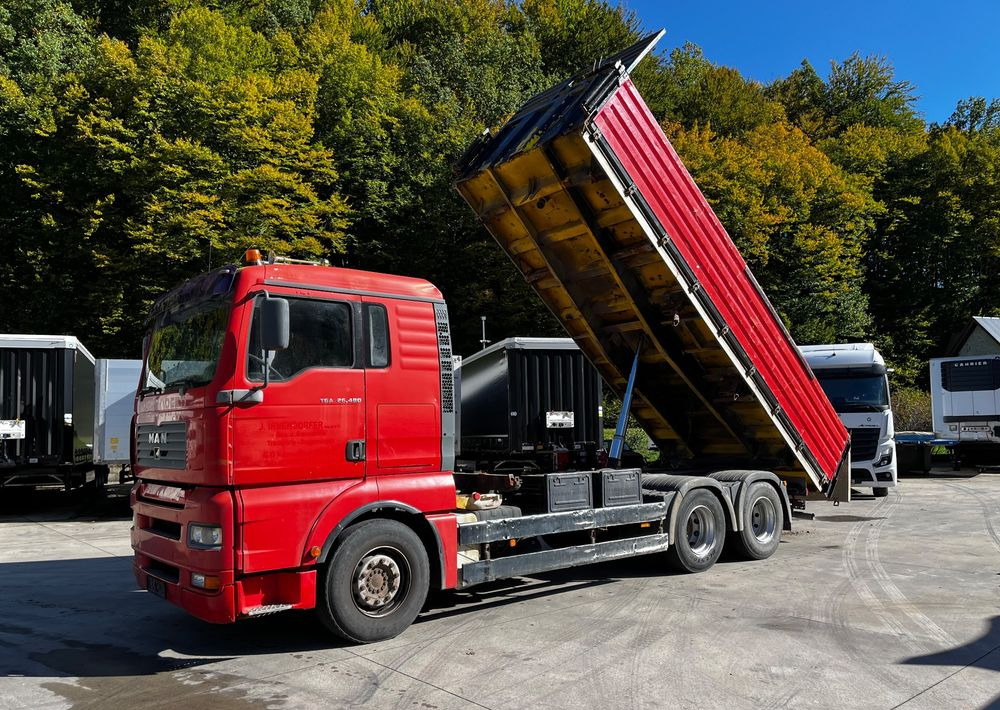 MAN TGA 26.480 // Wywrotka 3 stronna // 2004 Rok // 6x4 // Kiper Schwarzmuller // - شاحنة قلاب: صورة 1 MAN TGA 26.480 // Wywrotka 3 stronna // 2004 Rok // 6x4 // Kiper Schwarzmuller // - شاحنة قلاب: صورة 1