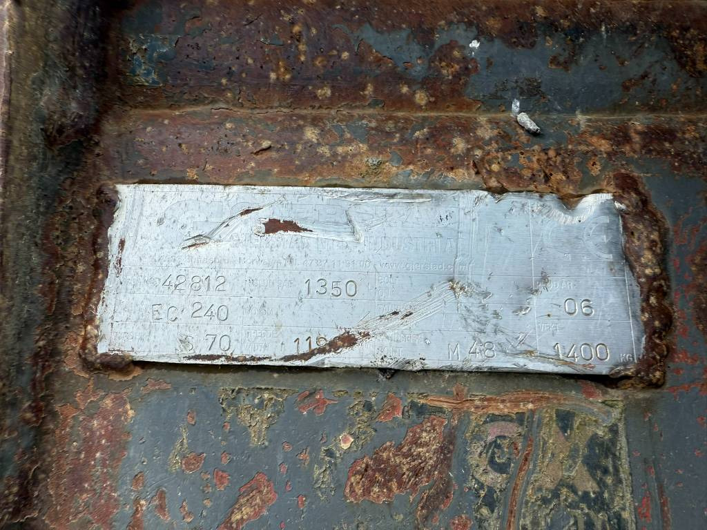 Gjerstad Grave og pusseskuffe S70 - بكت حفار: صورة 3 Gjerstad Grave og pusseskuffe S70 - بكت حفار: صورة 3