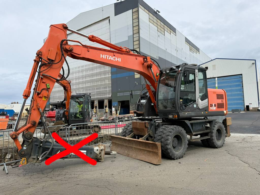 Hitachi ZX 140 W-3 - حفارة دولاب: صورة 2 Hitachi ZX 140 W-3 - حفارة دولاب: صورة 2