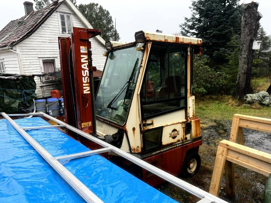 Nissan EH 01 A15U - رافعة شوكية ديزل: صورة 5 Nissan EH 01 A15U - رافعة شوكية ديزل: صورة 5