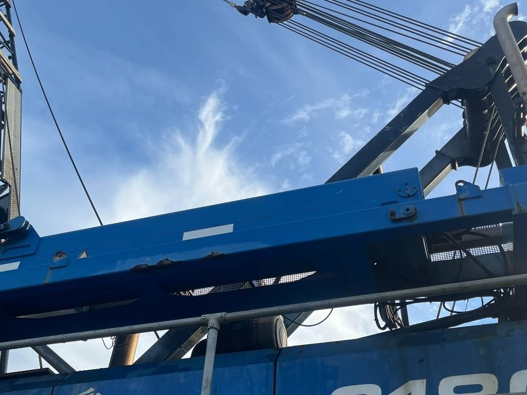 معدات الموانئ, رافعة Sennebogen 6180 HDSL: صورة 13