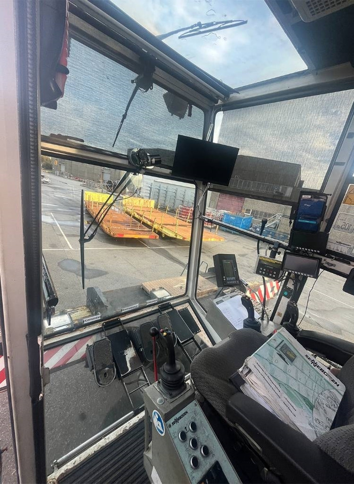 معدات الموانئ, رافعة Sennebogen 6180 HDSL: صورة 9