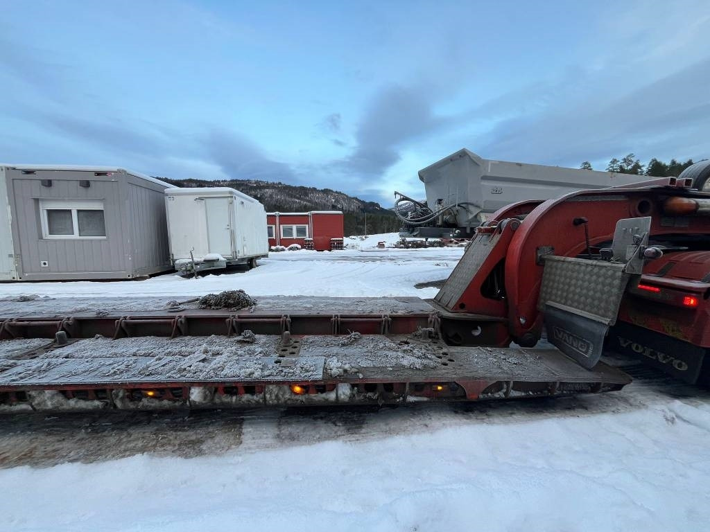 Vang ATHLS 3+1 Volvo FH16 750 Heavy Haul 8x2 - عربة منخفضة مسطحة نصف مقطورة: صورة 5 Vang ATHLS 3+1 Volvo FH16 750 Heavy Haul 8x2 - عربة منخفضة مسطحة نصف مقطورة: صورة 5