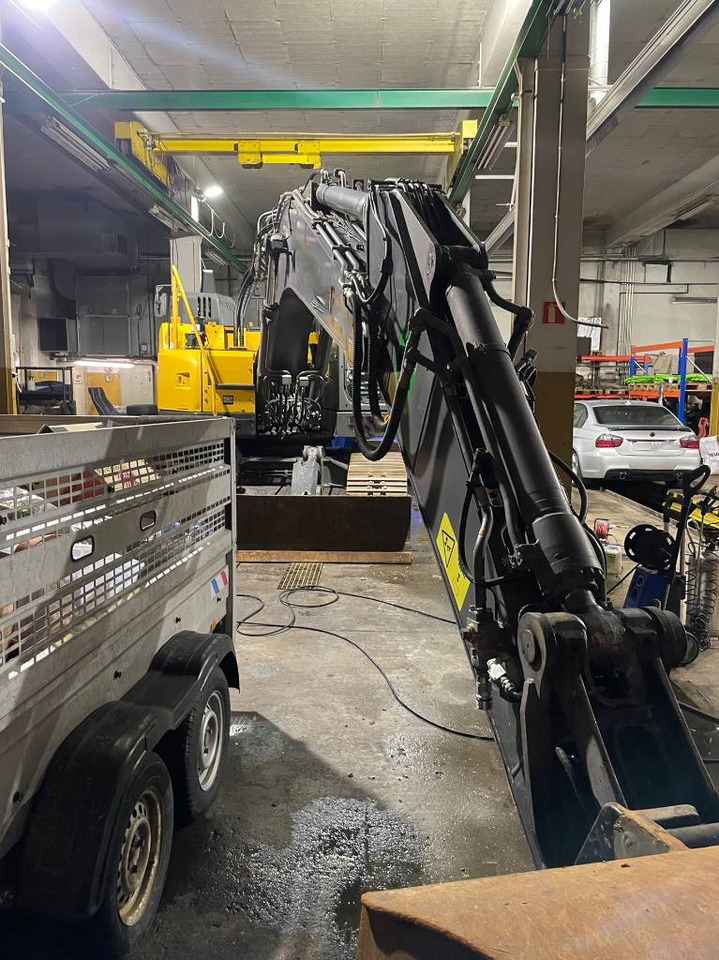 Volvo ECR 235 E - حفار زحاف: صورة 3 Volvo ECR 235 E - حفار زحاف: صورة 3