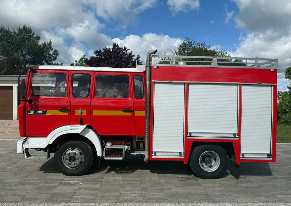 Renault MIDLINER S180 - سيارة إطفاء: صورة 5 Renault MIDLINER S180 - سيارة إطفاء: صورة 5