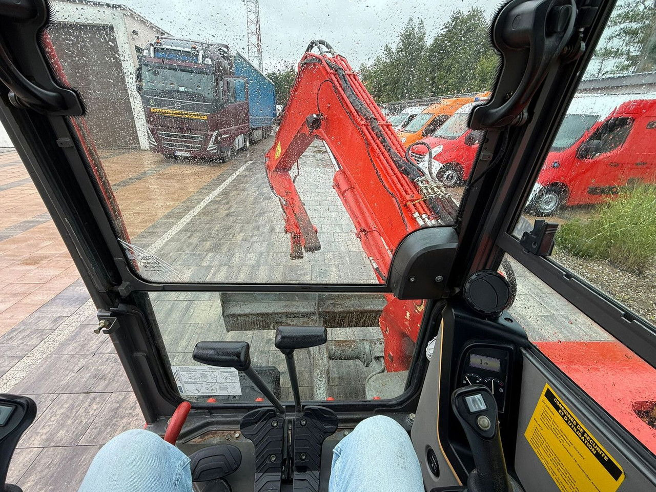 حفار زحاف Volvo ECR88D Koparka gąsienicowa 2017 rok Tylko 4701 MOT Ogodzin: صورة 14
