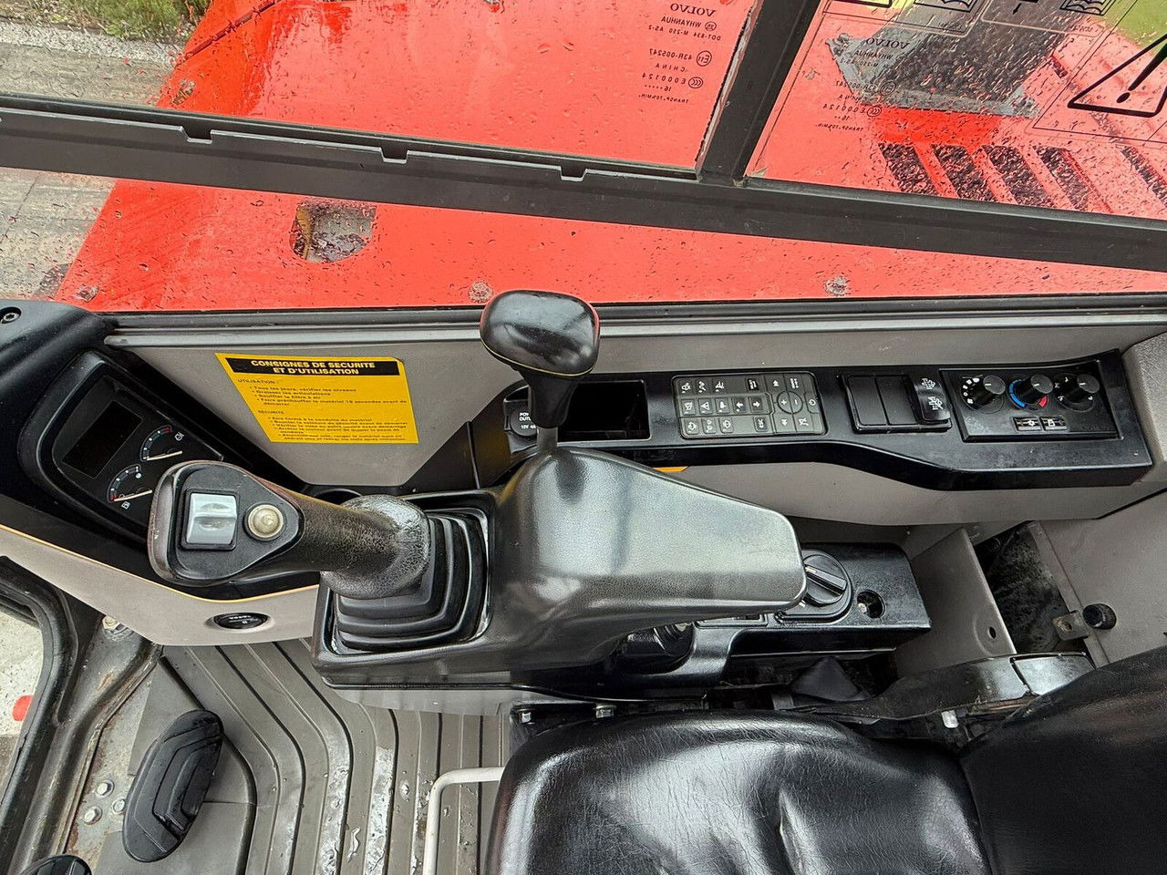 حفار زحاف Volvo ECR88D Koparka gąsienicowa 2017 rok Tylko 4701 MOT Ogodzin: صورة 13