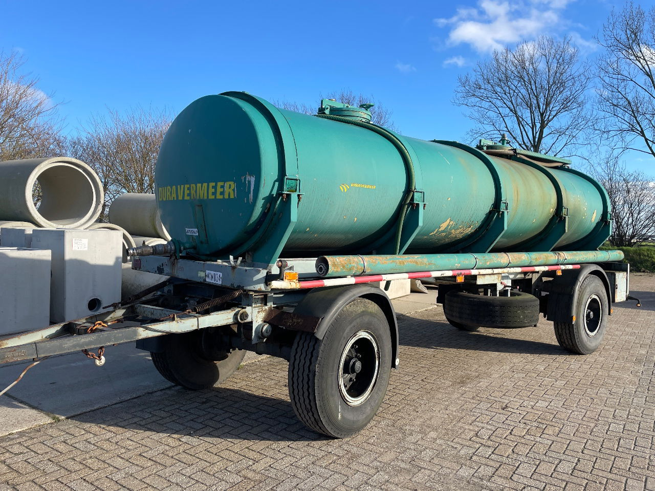 Burg Bitumen tank inox 14.000L - مقطورة صهريج: صورة 1 Burg Bitumen tank inox 14.000L - مقطورة صهريج: صورة 1