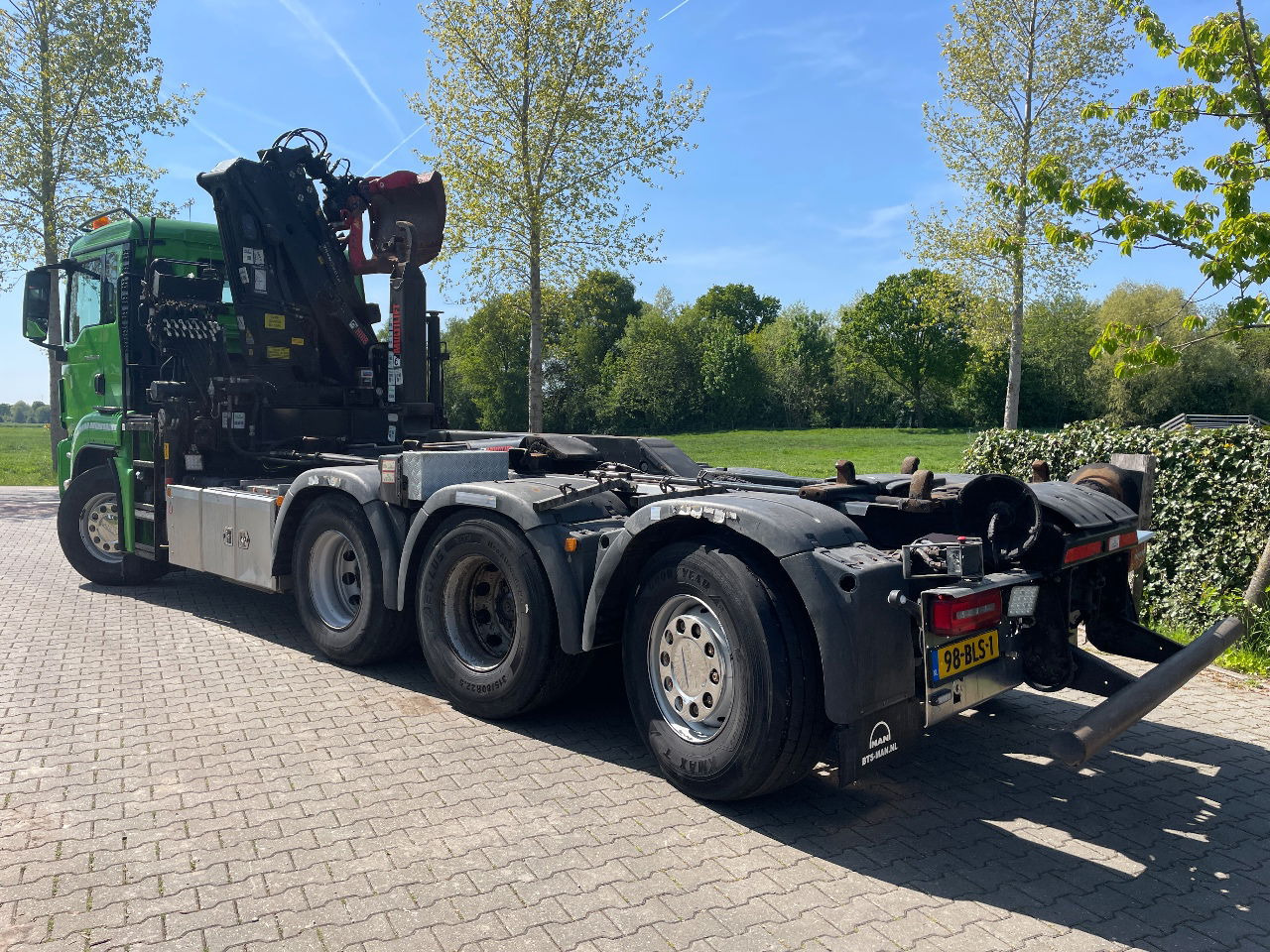 MAN TGS 35.420 met hiab 19tm Z kraan en 26t haakarm, bouwjaar 2018 - شاحنات الحاويات / جسم علوي قابل للتغيير شاحنة, شاحنة كرين: صورة 2 MAN TGS 35.420 met hiab 19tm Z kraan en 26t haakarm, bouwjaar 2018 - شاحنات الحاويات / جسم علوي قابل للتغيير شاحنة, شاحنة كرين: صورة 2