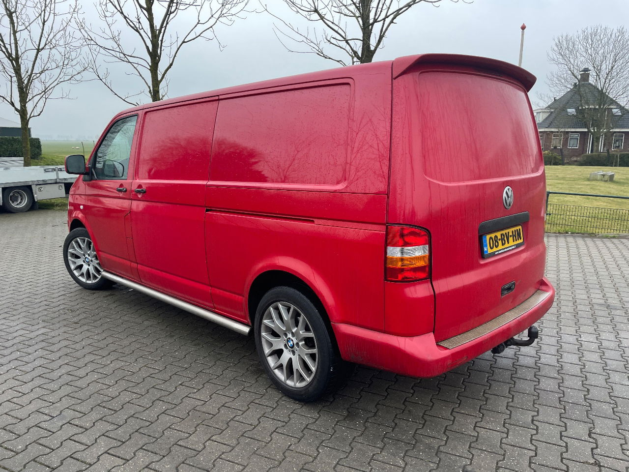Volkswagen Transporter t5 2.5 L2 dubbele schuifdeur - فان المدمجة: صورة 3 Volkswagen Transporter t5 2.5 L2 dubbele schuifdeur - فان المدمجة: صورة 3