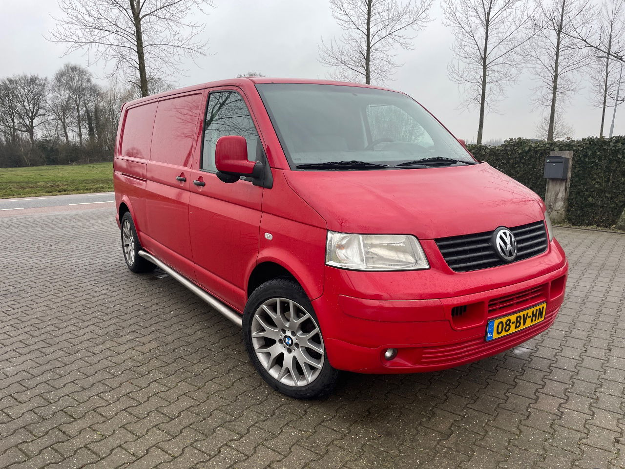 Volkswagen Transporter t5 2.5 L2 dubbele schuifdeur - فان المدمجة: صورة 5 Volkswagen Transporter t5 2.5 L2 dubbele schuifdeur - فان المدمجة: صورة 5