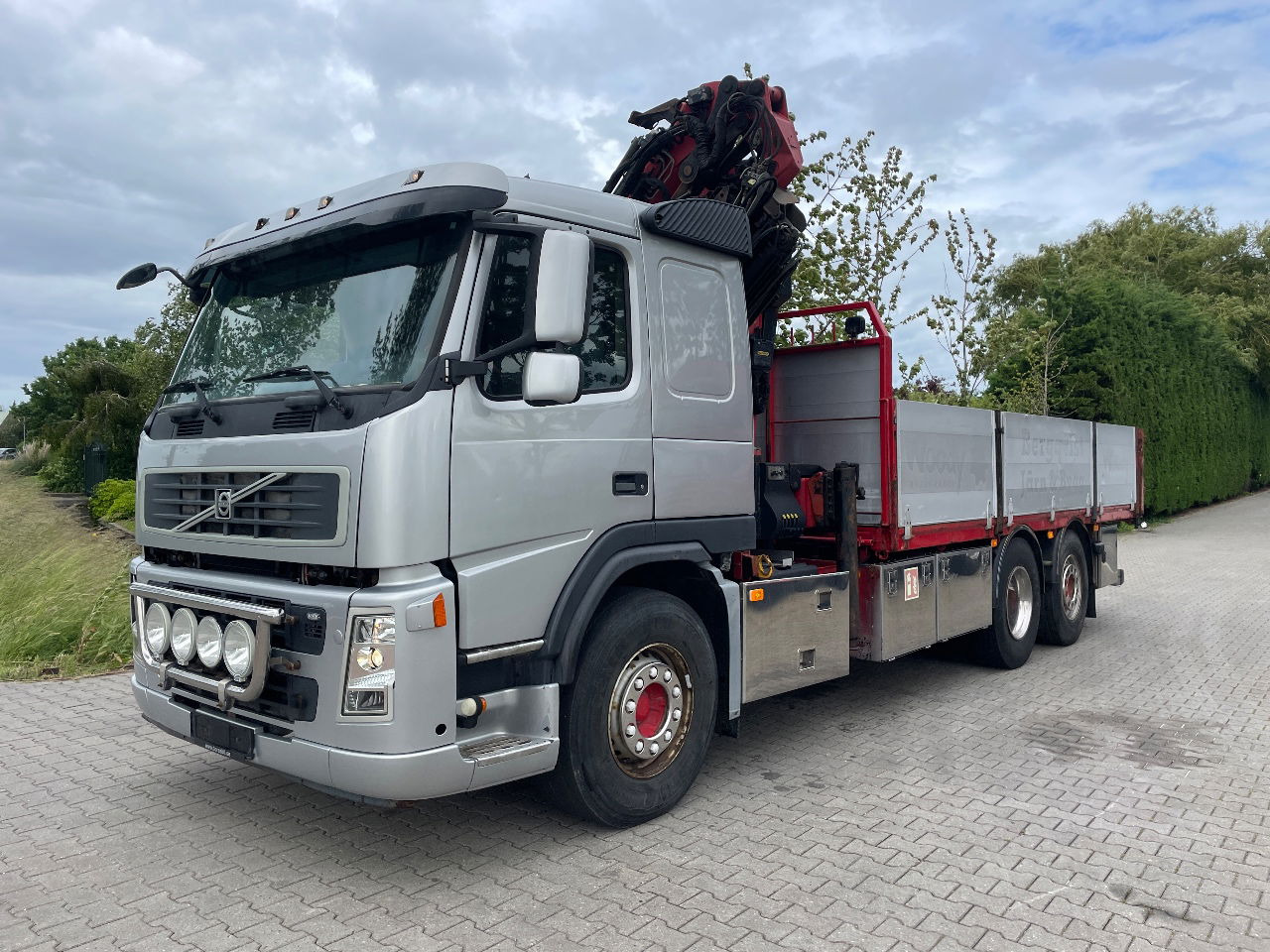 Volvo FM 440 with Palfinger PK29002 with jib flyjib - شاحنة كرين: صورة 2 Volvo FM 440 with Palfinger PK29002 with jib flyjib - شاحنة كرين: صورة 2