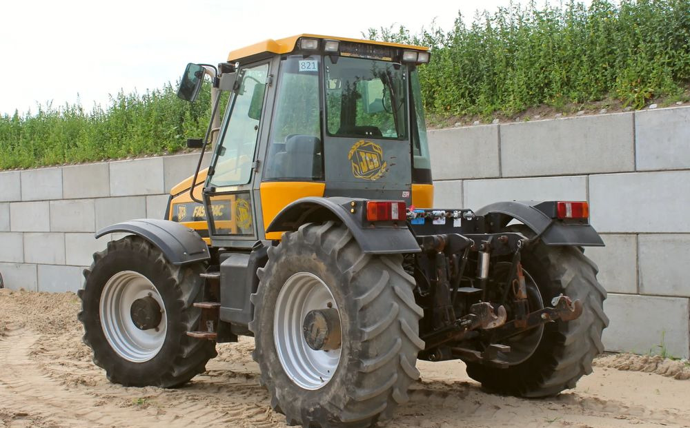 JCB Fastrac 1135 - جرار: صورة 5 JCB Fastrac 1135 - جرار: صورة 5