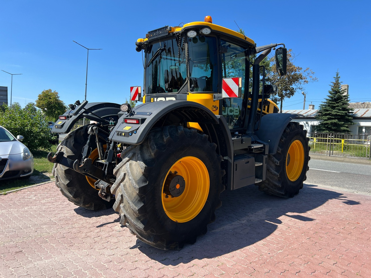 JCB Fastrac 4220 - جرار: صورة 5 JCB Fastrac 4220 - جرار: صورة 5