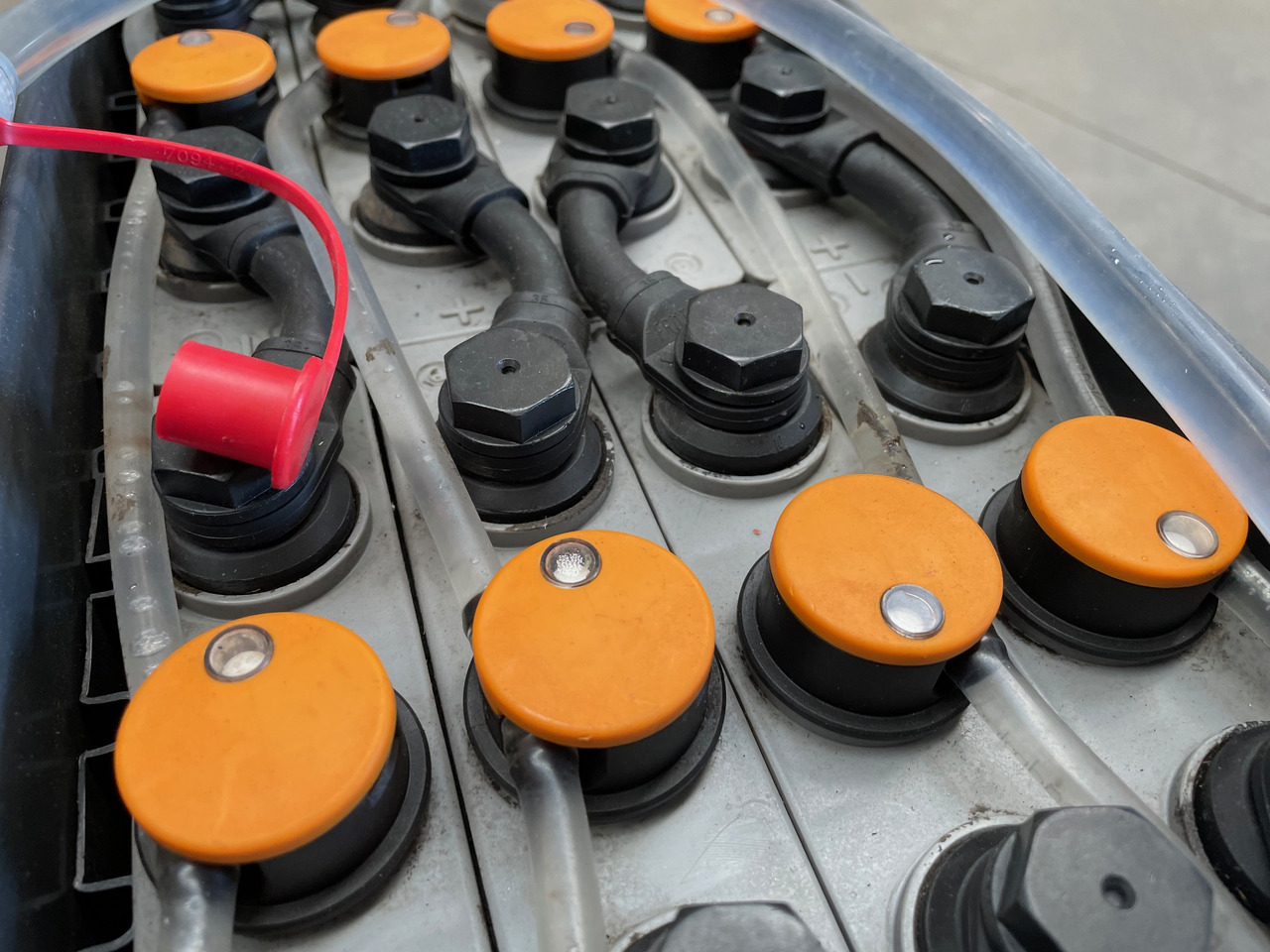 24 Volt I 2PzS 250 - بطارية - معدات المناولة: صورة 3 24 Volt I 2PzS 250 - بطارية - معدات المناولة: صورة 3