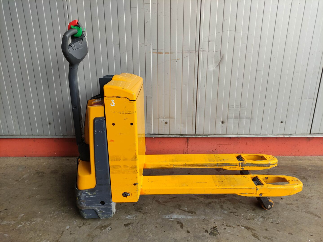 Jungheinrich EJE 116 - شاحنة باليت: صورة 2 Jungheinrich EJE 116 - شاحنة باليت: صورة 2