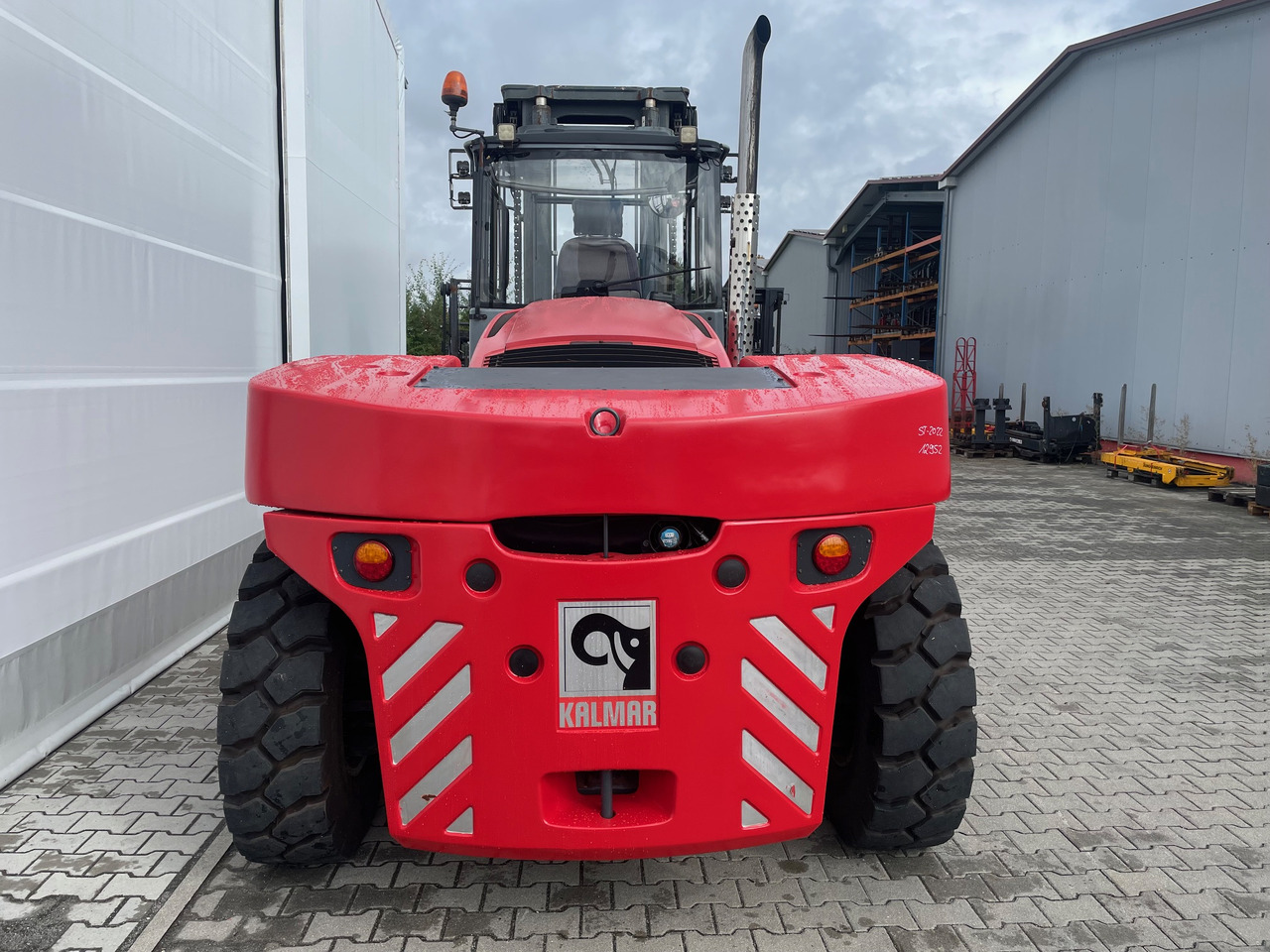 Kalmar DCG160-12 - مناولة الحاوية: صورة 4 Kalmar DCG160-12 - مناولة الحاوية: صورة 4