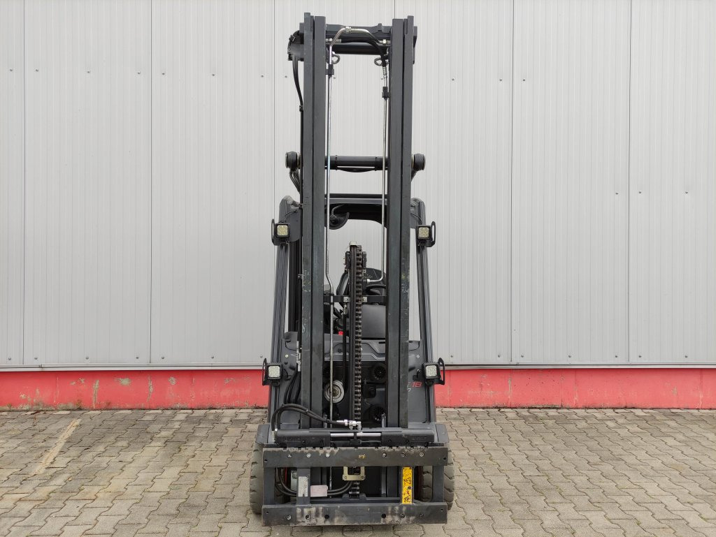 Linde E18-02-386 EVO - رافعة شوكية كهربائية: صورة 3 Linde E18-02-386 EVO - رافعة شوكية كهربائية: صورة 3