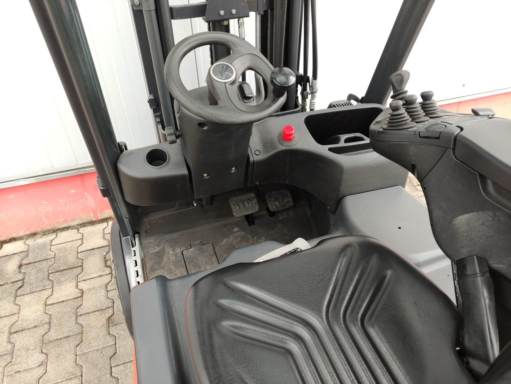 Linde E18-02-386 EVO - رافعة شوكية كهربائية: صورة 5 Linde E18-02-386 EVO - رافعة شوكية كهربائية: صورة 5