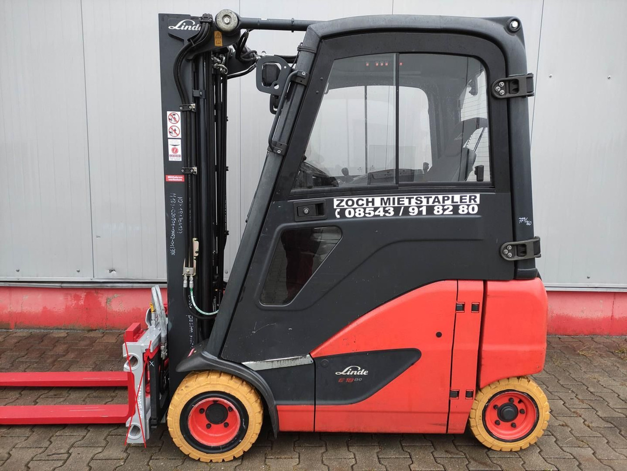 Linde E18PH-EVO - رافعة شوكية كهربائية: صورة 1 Linde E18PH-EVO - رافعة شوكية كهربائية: صورة 1
