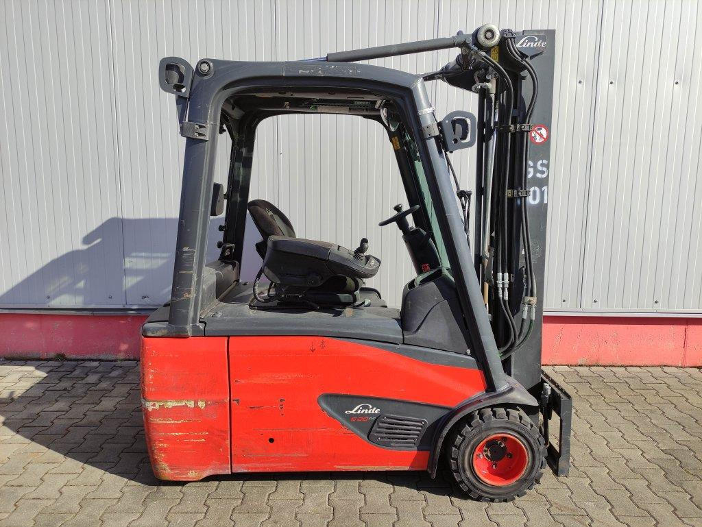 Linde E20L-02-386 - رافعة شوكية كهربائية: صورة 2 Linde E20L-02-386 - رافعة شوكية كهربائية: صورة 2