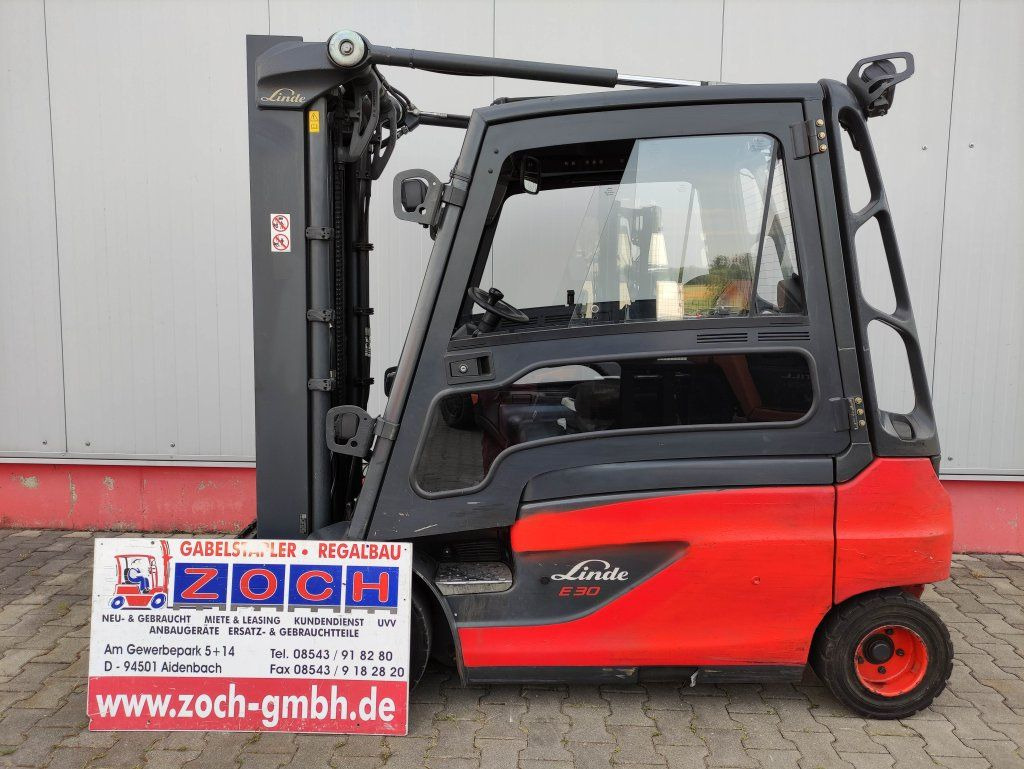 Linde E30L-01-387 - رافعة شوكية كهربائية: صورة 1 Linde E30L-01-387 - رافعة شوكية كهربائية: صورة 1