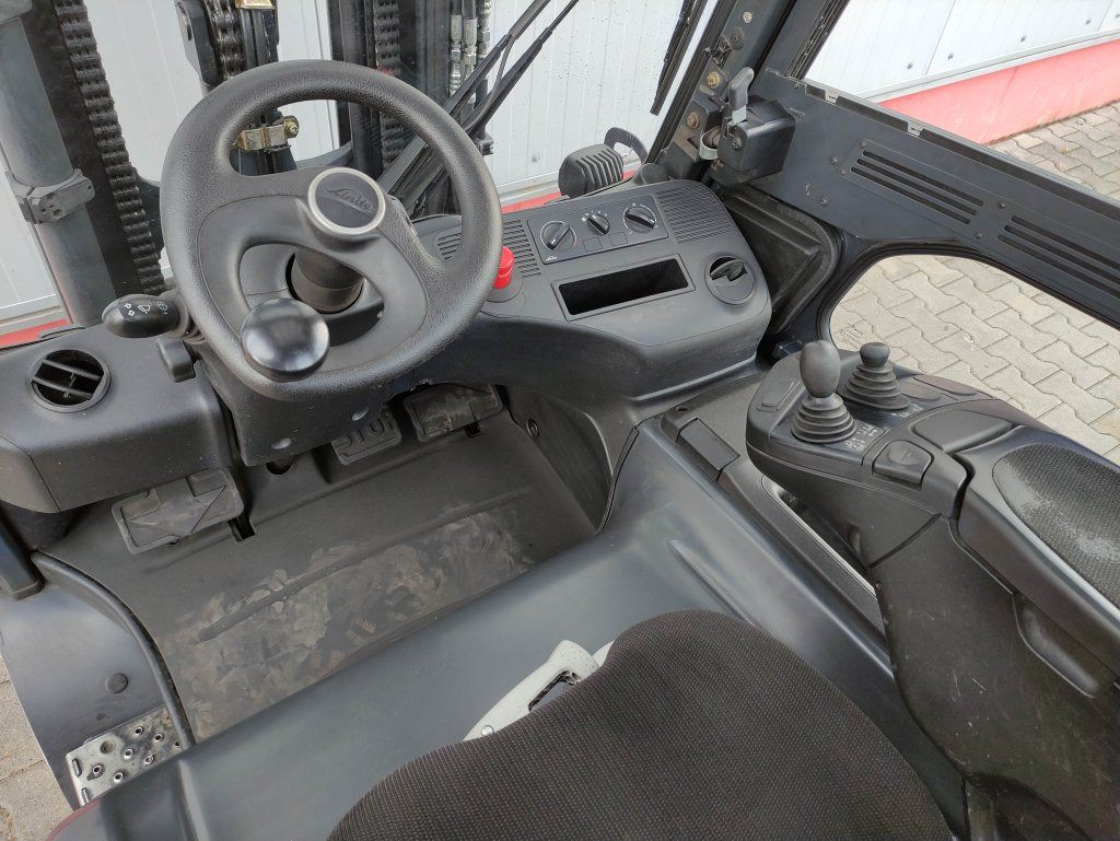 Linde E30L-01-387 - رافعة شوكية كهربائية: صورة 5 Linde E30L-01-387 - رافعة شوكية كهربائية: صورة 5