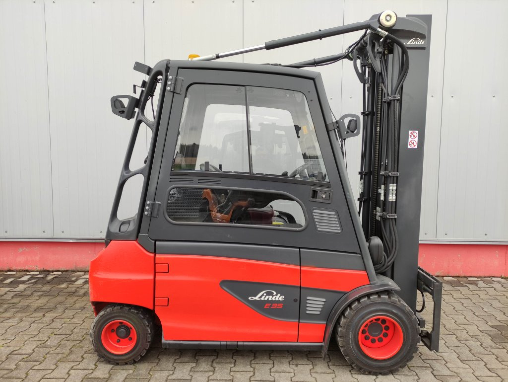 Linde E35L-01-387 - رافعة شوكية كهربائية: صورة 2 Linde E35L-01-387 - رافعة شوكية كهربائية: صورة 2