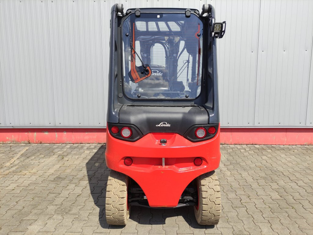 Linde E50HL-01-388 - رافعة شوكية كهربائية: صورة 4 Linde E50HL-01-388 - رافعة شوكية كهربائية: صورة 4