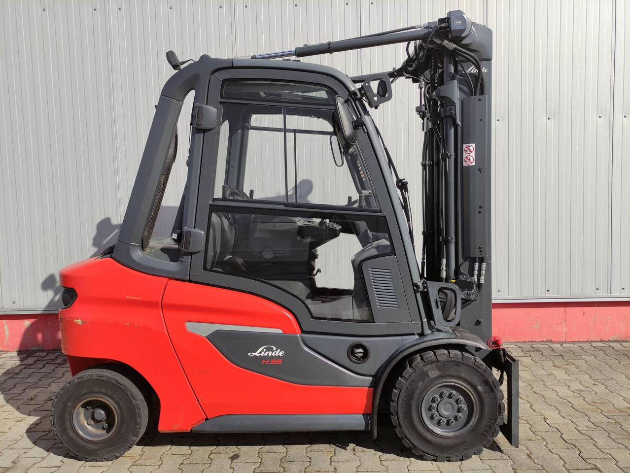Linde H35-01-120 - رافعة شوكية ديزل: صورة 2 Linde H35-01-120 - رافعة شوكية ديزل: صورة 2