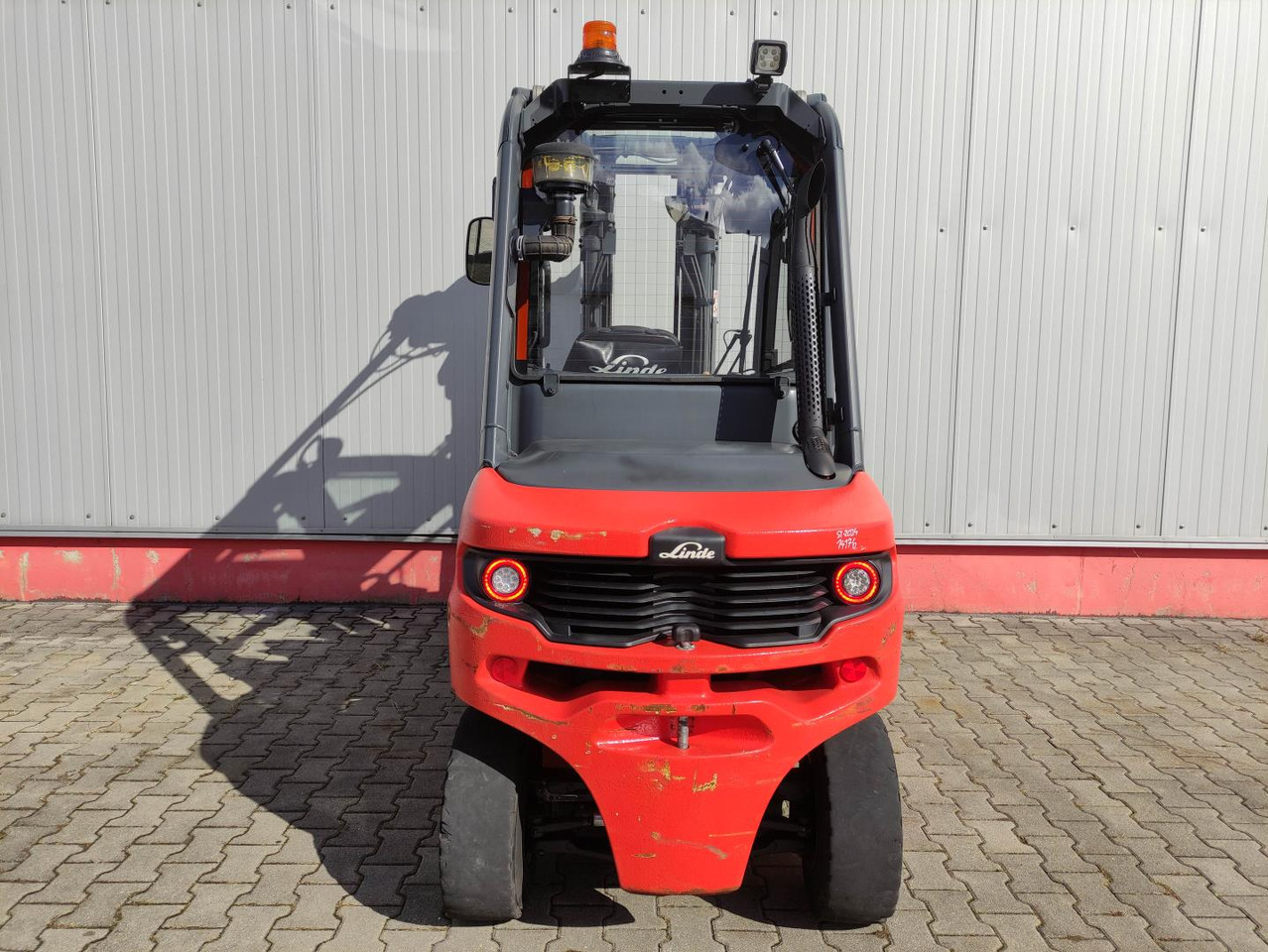 Linde H35-01-120 - رافعة شوكية ديزل: صورة 4 Linde H35-01-120 - رافعة شوكية ديزل: صورة 4