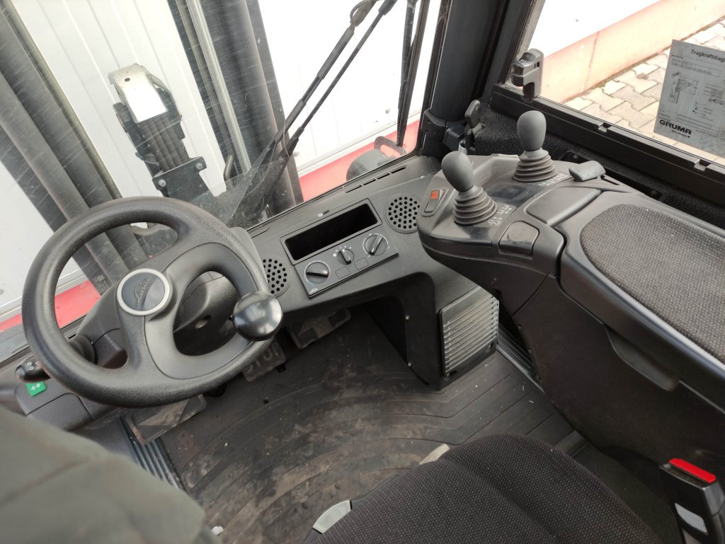 Linde H35D-02-393-EVO - رافعة شوكية ديزل: صورة 5 Linde H35D-02-393-EVO - رافعة شوكية ديزل: صورة 5