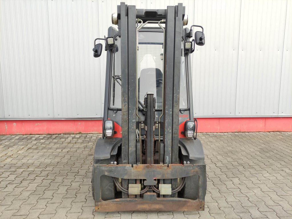 Linde H35D-02-393-EVO - رافعة شوكية ديزل: صورة 3 Linde H35D-02-393-EVO - رافعة شوكية ديزل: صورة 3