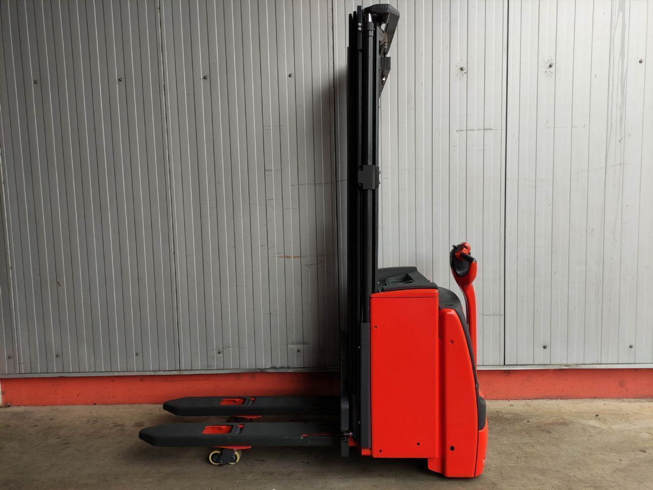 Linde L14i-1173 - آلة التكديس: صورة 1 Linde L14i-1173 - آلة التكديس: صورة 1