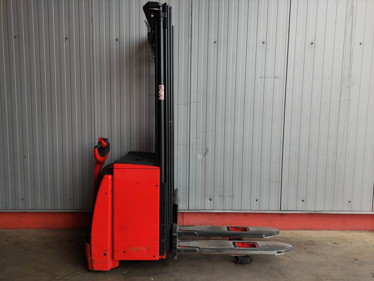 Linde L16i-1173 - آلة التكديس: صورة 2 Linde L16i-1173 - آلة التكديس: صورة 2