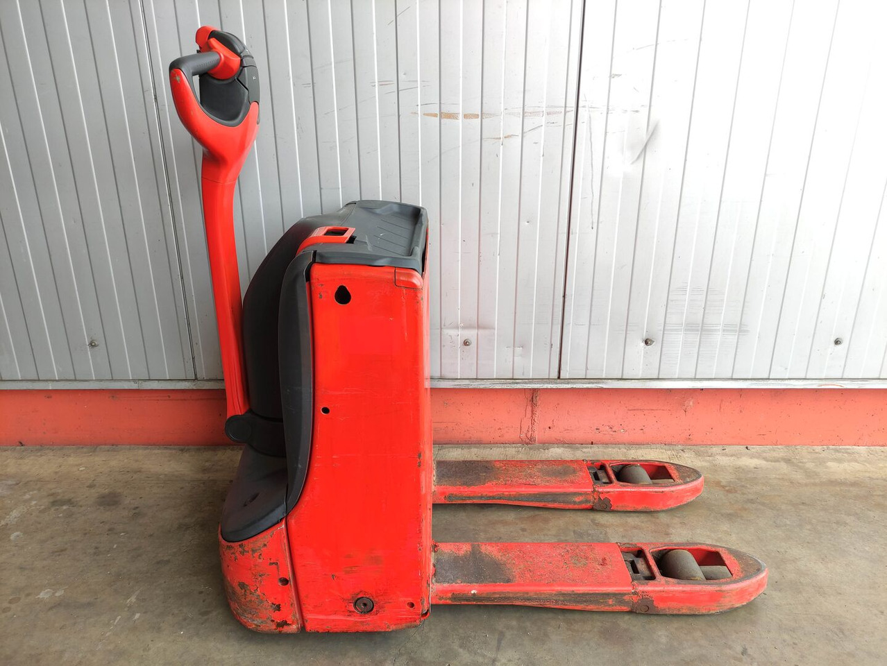 Linde T16-1152 - شاحنة باليت: صورة 2 Linde T16-1152 - شاحنة باليت: صورة 2